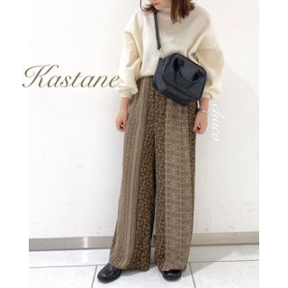 カスタネ(Kastane)の完売品🐰¥6490【Kastane】パネル柄パンツ  イージーワイドパンツ(カジュアルパンツ)