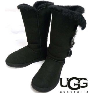 アグ(UGG)のアグ UGG BAILEY BUTTON TRIPLET ムートンブーツ23cm(ブーツ)