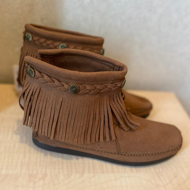 Minnetonka(ミネトンカ)のケイティー☺︎様 レディースの靴/シューズ(ブーツ)の商品写真