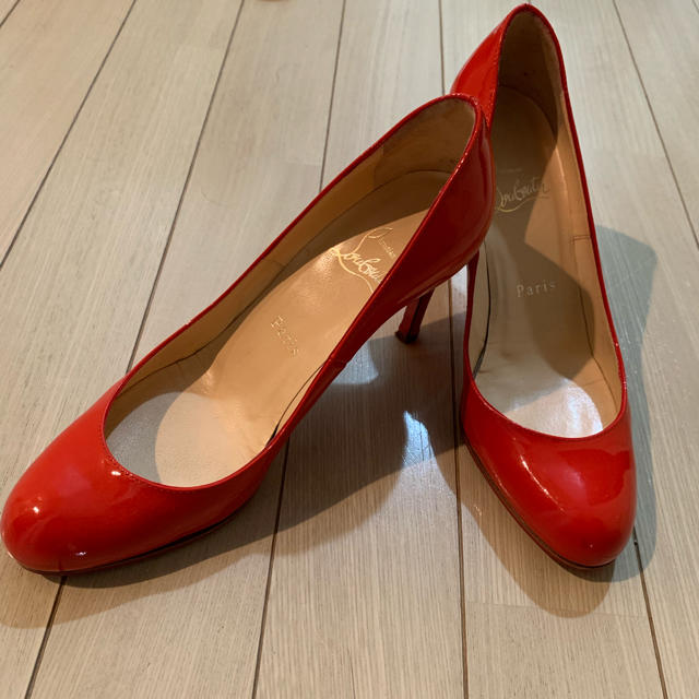 クリスチャン ルブタン エナメルパンプス 【おすすめ】 8990円 www