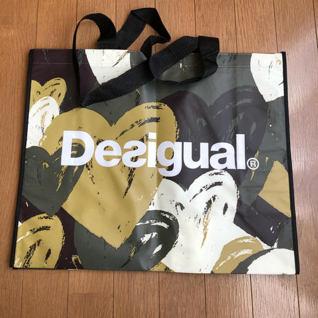 DESIGUAL(デシグアル)のdesigualショップバッグ レディースのバッグ(ショップ袋)の商品写真