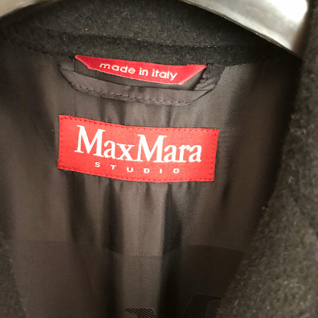 Max Mara(マックスマーラ)の♡美品♡マックスマーラ ステュディオ 42 ブラック♡モンクレール バーバリー レディースのジャケット/アウター(ロングコート)の商品写真