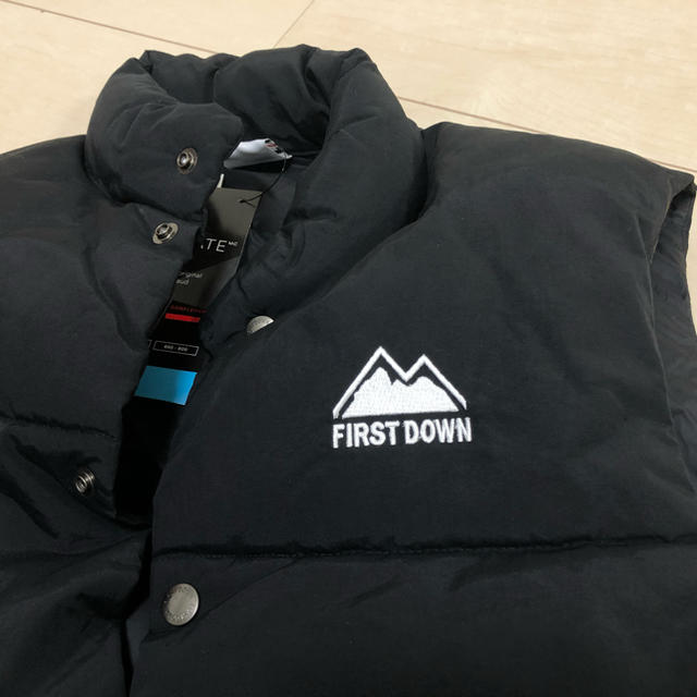 THE NORTH FACE(ザノースフェイス)の◆ FIRST DOWN ファーストダウン ダウン ベスト M ◆ メンズのジャケット/アウター(ダウンベスト)の商品写真