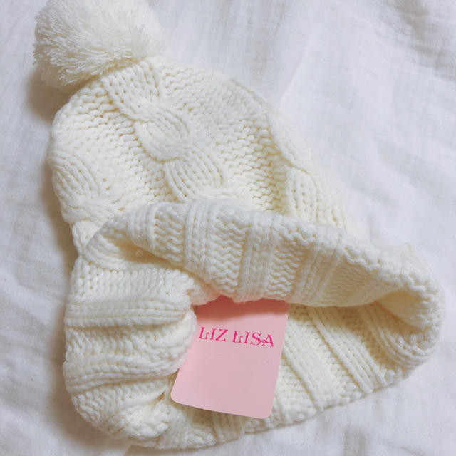 LIZ LISA Liz Lisa ニット帽 白の通販 by Momo10's shop｜リズリサならラクマ