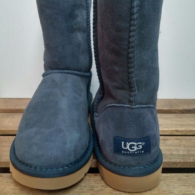 UGG クラシックショート US7 紺 靴/シューズ 経典ブランド