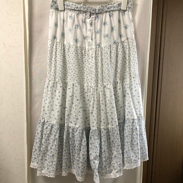 GUNNE SAX(ガニーサックス)の小花柄スカート レディースのスカート(ロングスカート)の商品写真