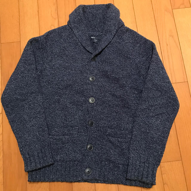 GAP(ギャップ)のギャップ　キッズ　ニットカーディガン キッズ/ベビー/マタニティのキッズ服男の子用(90cm~)(カーディガン)の商品写真