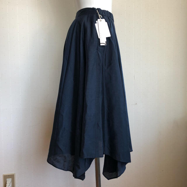 SCOT CLUB(スコットクラブ)の新品 ラシュッド購入 soeur7 変形フレアスカート 9号 M ネイビー  レディースのスカート(ひざ丈スカート)の商品写真