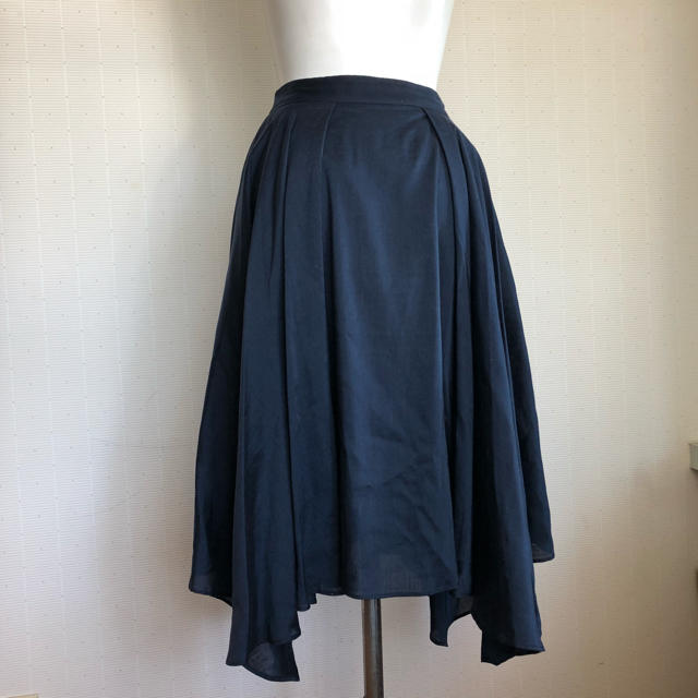 SCOT CLUB(スコットクラブ)の新品 ラシュッド購入 soeur7 変形フレアスカート 9号 M ネイビー  レディースのスカート(ひざ丈スカート)の商品写真