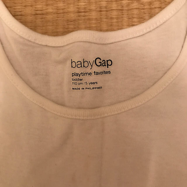 GAP(ギャップ)のギャップTシャツ キッズ/ベビー/マタニティのキッズ服女の子用(90cm~)(Tシャツ/カットソー)の商品写真