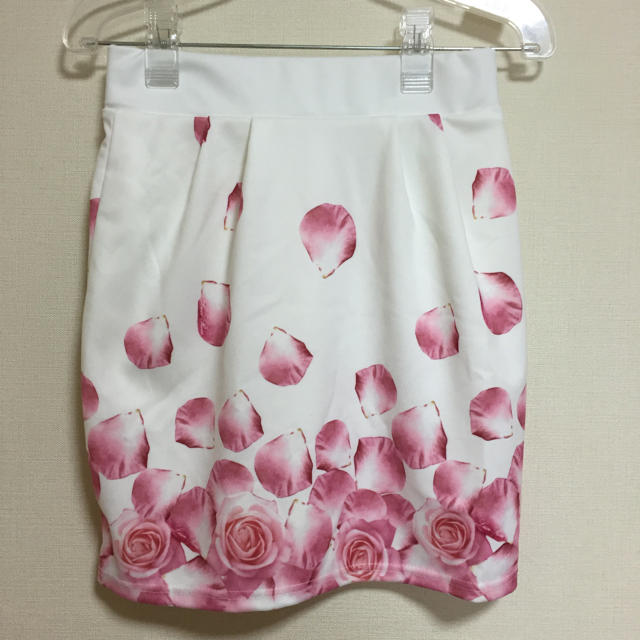 Luxe Rose(リュクスローズ)のLuxe Rose スカート レディースのスカート(ミニスカート)の商品写真