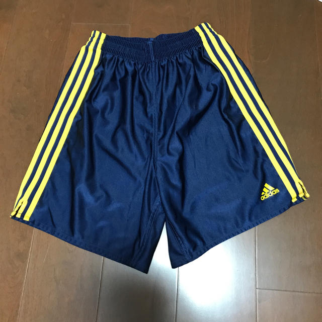 adidas(アディダス)のサッカー用パンツ スポーツ/アウトドアのサッカー/フットサル(ウェア)の商品写真