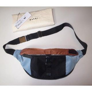 MARNI(ウエストポーチ)のフリマアイテム一覧 MARNI(ウエストポーチ)のフリマアイテム一覧