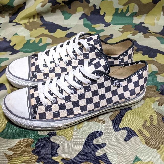 VANSﾌﾗｯｸﾞﾁｪｯｸ柄ｽﾆｰｶｰ