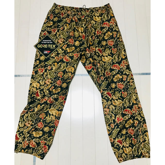 Supreme(シュプリーム)のSupreme GORE TEX Pant Flower L メンズのパンツ(その他)の商品写真