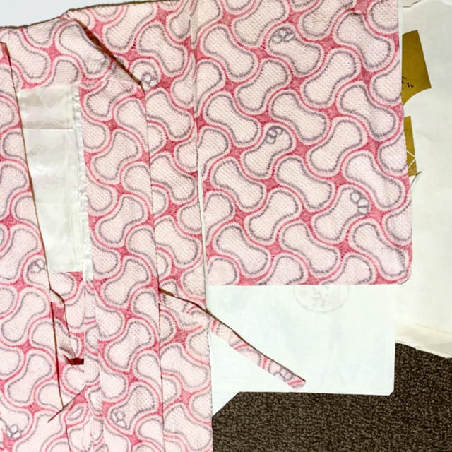 総絞り★個性的★着物の羽織り　ピンク紫 レディースの水着/浴衣(着物)の商品写真