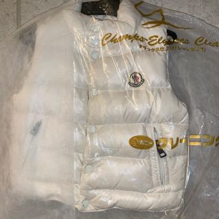 モンクレール(MONCLER)のモンクレール ダウンベスト キッズ 2ans 24mですが大き目 MONCLER(ジャケット/上着)