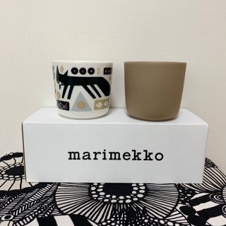 マリメッコ(marimekko)のmarimekko マリメッコ　新作Oiva＋キツネ柄ラテマグ　新品送料込(グラス/カップ)