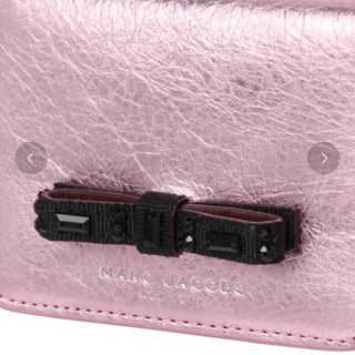 マークジェイコブス(MARC JACOBS)の【新品】MARC JACOBS / ボウ トレイン パスケース(パスケース/IDカードホルダー)