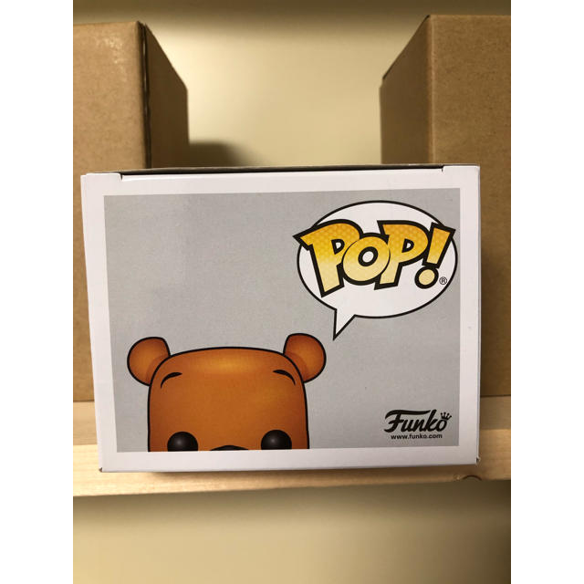 Disney(ディズニー)の★限定★ FUNKO POP ウィニーザプー　252 くまのプーさん エンタメ/ホビーのおもちゃ/ぬいぐるみ(キャラクターグッズ)の商品写真