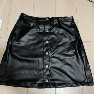 ジーユー(GU)のGU 黒 台形スカート(ミニスカート)