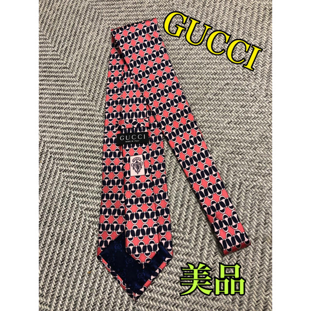 グッチ ベルト 偽物 見分け方 mhf 、 Gucci - 【美品】グッチ ネクタイの通販 by K's shop