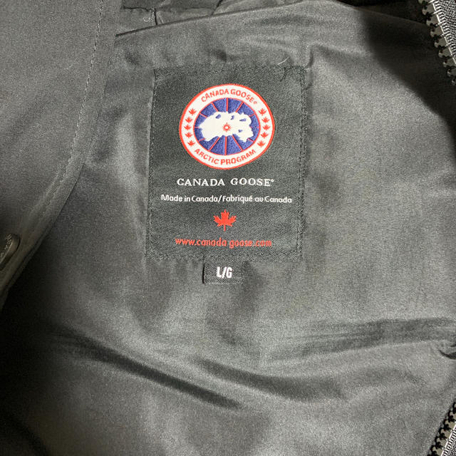 CANADA GOOSE(カナダグース)のダウンベスト メンズのジャケット/アウター(ダウンベスト)の商品写真