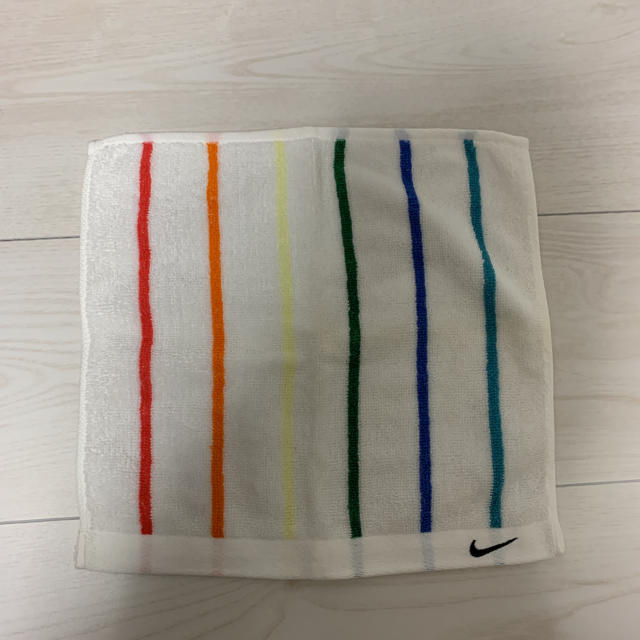 NIKE(ナイキ)のNIKE タオルハンカチセット メンズのファッション小物(ハンカチ/ポケットチーフ)の商品写真