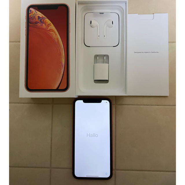 iPhone XR 128GB coral SIMフリー