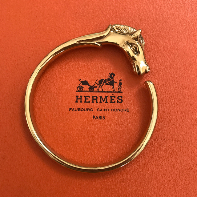 Hermes - HERMES エルメス バングル ホース 馬の通販 by namimi's shop｜エルメスならラクマ