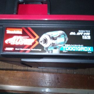 マキタ(Makita)のMakita マキタ TD001GRDX ブルー新品未使用(工具)