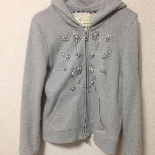 チェスティ(Chesty)の美品 チェスティパーカーとアプのニット(パーカー)