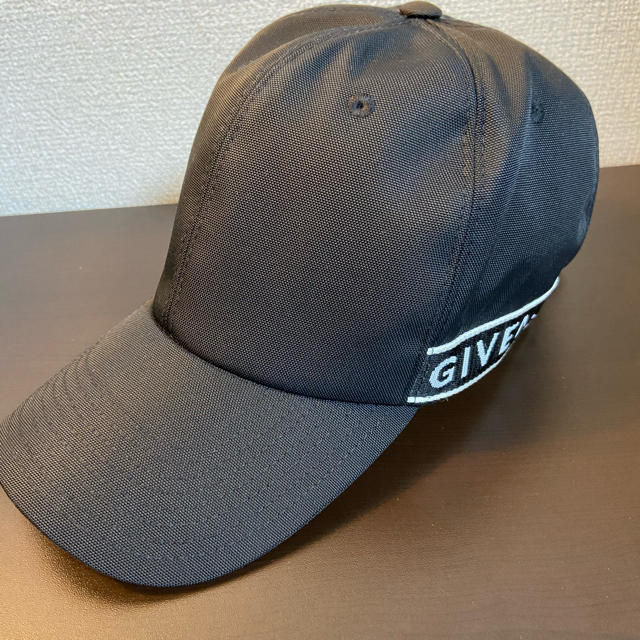 GIVENCHY(ジバンシィ)のGIVENCHY 4Gロゴキャップ メンズの帽子(キャップ)の商品写真