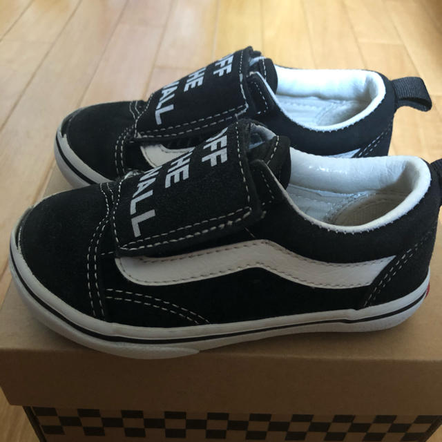 VANS(ヴァンズ)のVANS キッズ キッズ/ベビー/マタニティのキッズ靴/シューズ(15cm~)(スニーカー)の商品写真