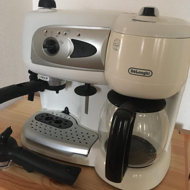 DeLonghi(デロンギ)のデロンギコンビコーヒーメーカー スマホ/家電/カメラの調理家電(コーヒーメーカー)の商品写真