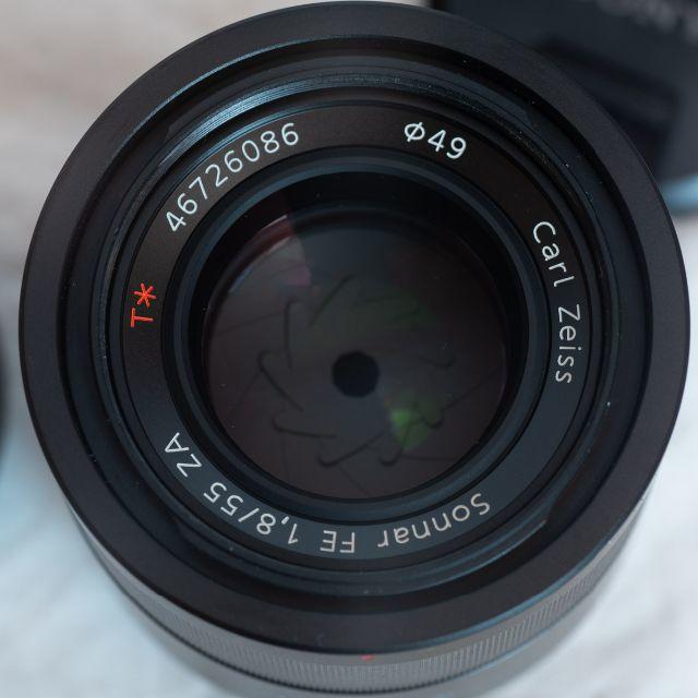 SONY(ソニー)のSonnar T* FE 55mm F1.8 ZA SEL55F18Z スマホ/家電/カメラのカメラ(レンズ(単焦点))の商品写真
