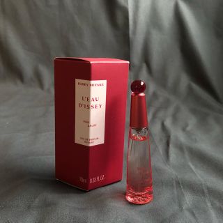 イッセイミヤケ(ISSEY MIYAKE)のL’EAU D’ISSEY ROSE&ROSE 10ml(香水(女性用))