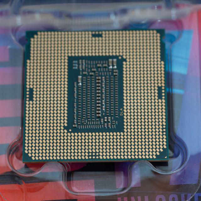 Core i7 9700K LGA1151 スマホ/家電/カメラのPC/タブレット(PCパーツ)の商品写真