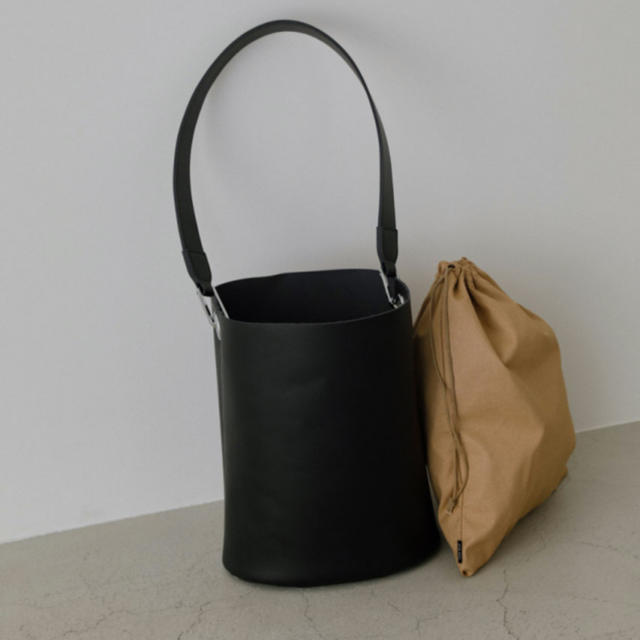 ENFOLD(エンフォルド)のあやかさま専用＊ leather bucket bag mini レディースのバッグ(ショルダーバッグ)の商品写真