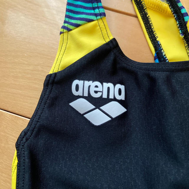 アリーナ　arena FAR-7563WJ 着やストラップ　140 キッズ/ベビー/マタニティのキッズ服女の子用(90cm~)(水着)の商品写真