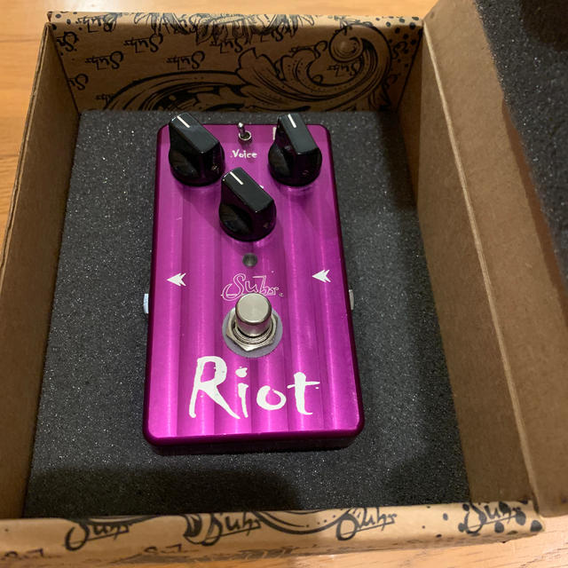 suhr Riot suhr Riot
