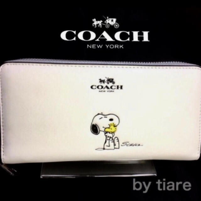 COACH(コーチ)のプレゼントにも❤️新品コーチ正規品ラウンドファスナー長財布 レディースのファッション小物(財布)の商品写真