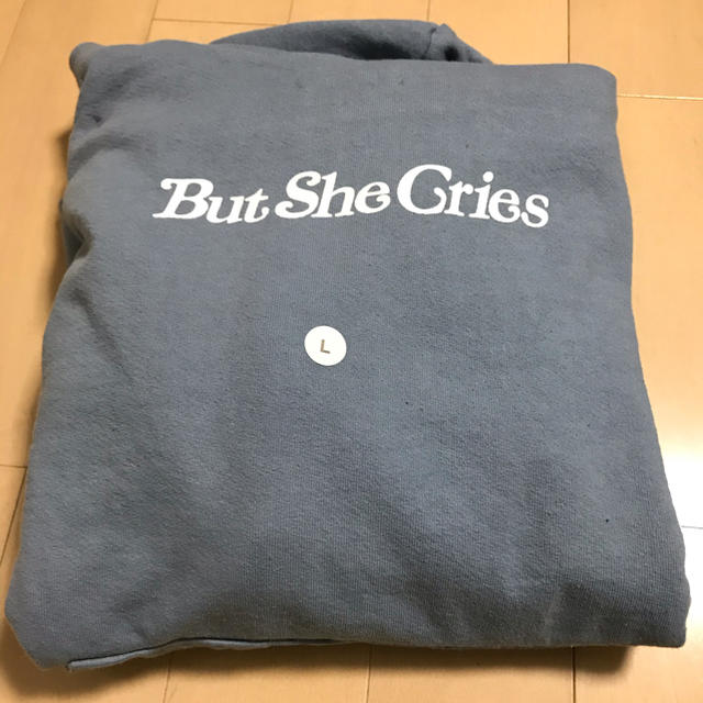 39tCryVedyBut She Cries Hoodie Blue