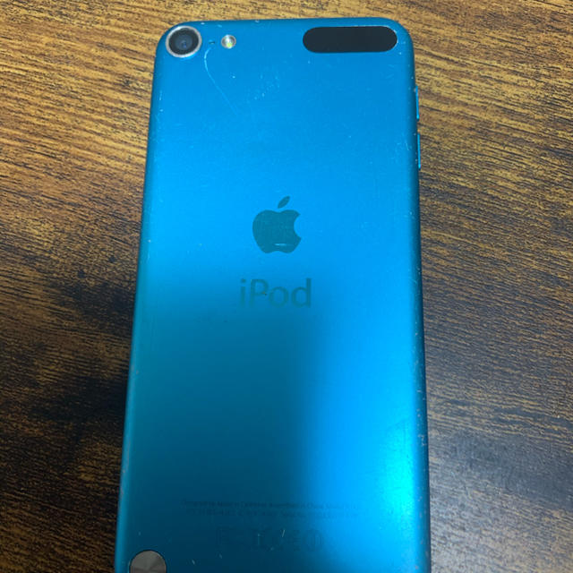 Apple(アップル)のiPod touch 第五世代　32G  ブルー スマホ/家電/カメラのオーディオ機器(ポータブルプレーヤー)の商品写真