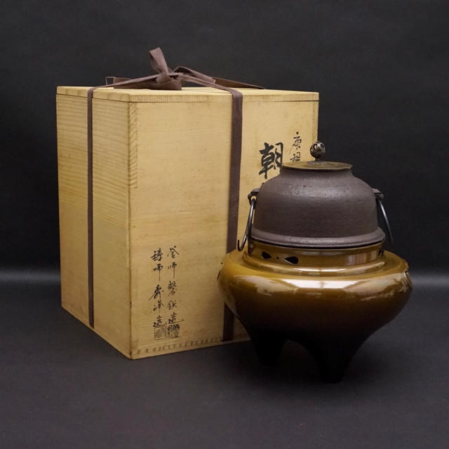 鋳銅製 尾長鶏の置物（美術工芸品）