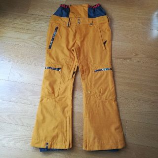 サロモン(SALOMON)のスキー スノーボード パンツ ボトムス スリム ボンファイア ゴールド サロモン(ウエア/装備)