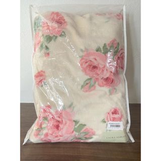LAURA ASHLEY(毛布)のフリマアイテム一覧 LAURA ASHLEY(毛布)のフリマアイテム一覧