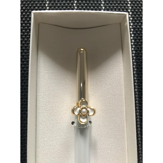 MIKIMOTO(ミキモト)の[新品・未使用]ミキモト パール付 リップブラシ コスメ/美容のキット/セット(コフレ/メイクアップセット)の商品写真