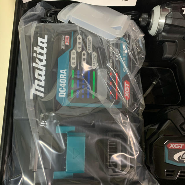 Makita(マキタ)の最新型‼︎激安出品‼︎マキタTD001GRDX黒☆40V2.5Ah スポーツ/アウトドアの自転車(工具/メンテナンス)の商品写真