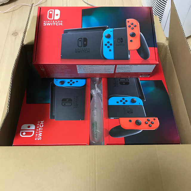 本命ギフト Nintendo Switch Joy-Con(L) ネオンブルー/(R) ネオ 家庭用 ...